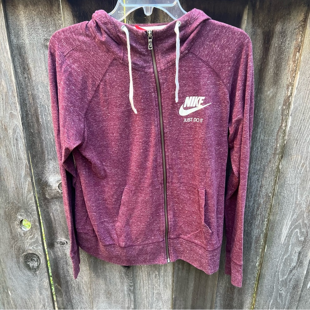 Nike Women’s Zippered Hoodie Size Large Maroon with White Fleck Preowned